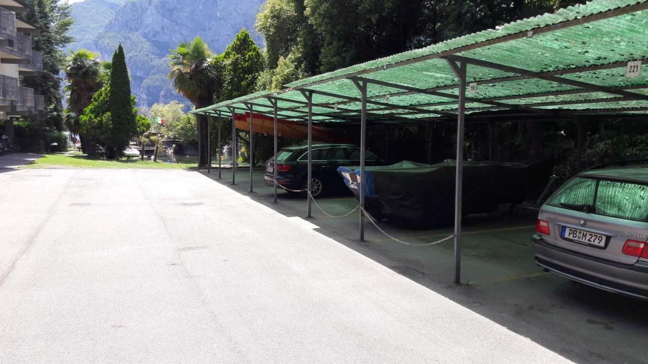 Garda Blu Apartment Riva del Garda Exterior photo